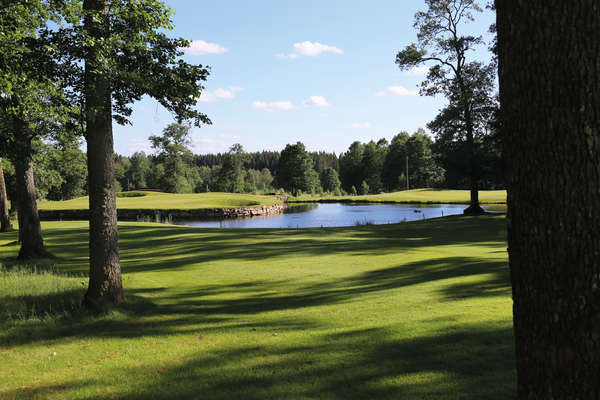 Åsundsholm Golf and Country Club