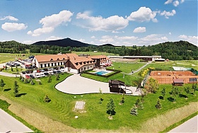 Golf Club Malevil