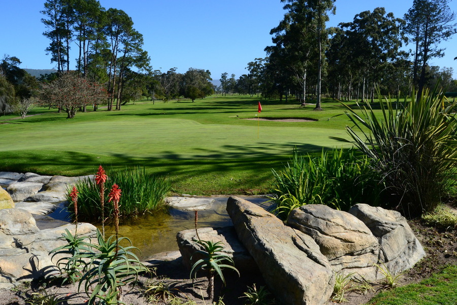 Knysna Golf Club, Knysna, Südafrika Albrecht Golf Führer Afrika bei