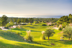 Korineum Golf & Country Club