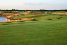 Lighthouse Golf Resort