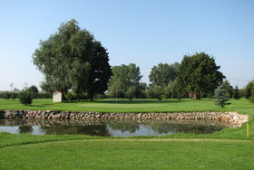 Pole golfowe w Olszewce