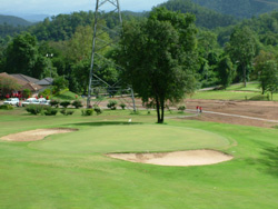 Sri Nakarin Dam Golf Course