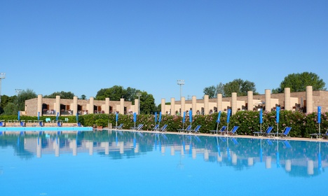 Cosmopolitan Golf & Beach Resort