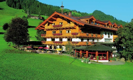 Golf & Ski Hotel Rasmushof im Sommer Golf & Ski Hotel Rasmushof