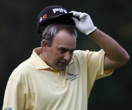 Sieg für Angel Cabrera Angel Cabrera siegt beim "Grand Slam of Golf"