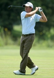Compton shares golfing lead at Greenbrier