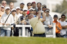 John Daly Daly shrugs off criticism, keeps eye on the ball
