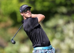 DeLaet grabs PGA Sony Open first-round lead