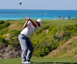 Glover liegt auf den Bermudas vorn