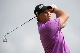 Barnes dropped just one shot in a five-under-par 67 third round Golfer Barnes takes slim lead in SK Telecom Open