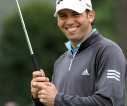 Hat gut Lachen: Sergio Garcia Golfprofi Garcia geht in Führung