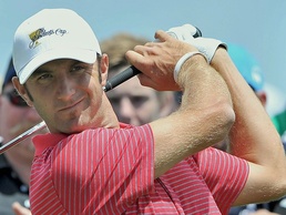 Wurde am rechten Knie operiert: Dustin Johnson Golfprofi Johnson am Knie operiert