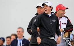 Kelly gets British Open under way with bogey