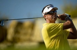 Steady Allenby takes one-stroke Sun City lead