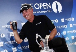 Tiger texts inspired me to win says Clarke