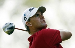 Robert Karlsson made nine birdies to join Luke Donald in the lead on six under par Wood leads as Karlsson jets in for course record
