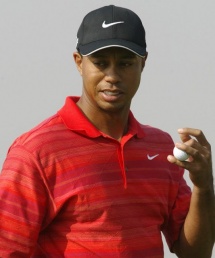 Tiger Woods ist wieder da Woods kehrt auf das Grün zurück
