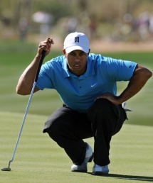 Tiger Woods ist zurück Woods mit starkem Comeback, Kaymer kommt weiter