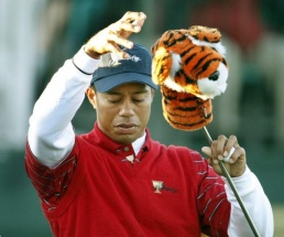Tiger Woods hat in San Diego erneut zugeschlagen Woods spielt in San Diego in eigener Liga