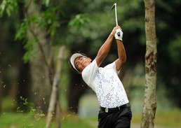Thailand's Thanyakon Khrongpha said he was pleased with his iron shots Young and old prosper in Manila golf