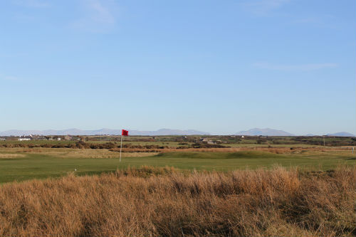 Magnificent setting with Snowdonia in background