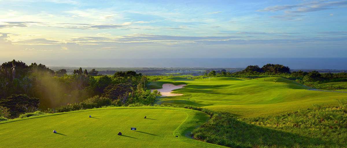 Panoramic View of Southern Coastline from hole #5