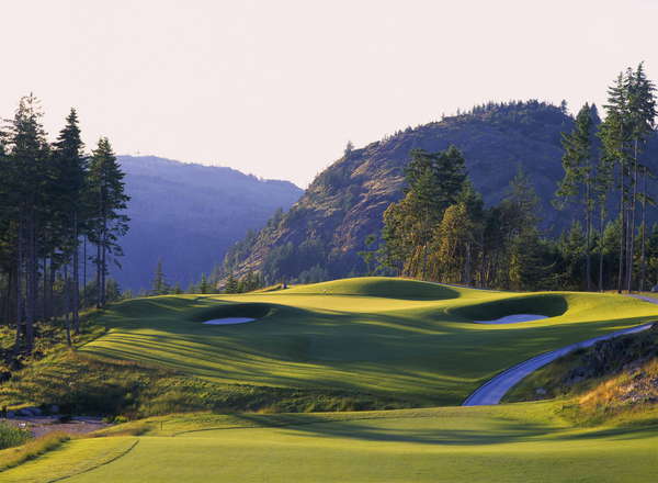 Bear Mountain Golf & Country Club