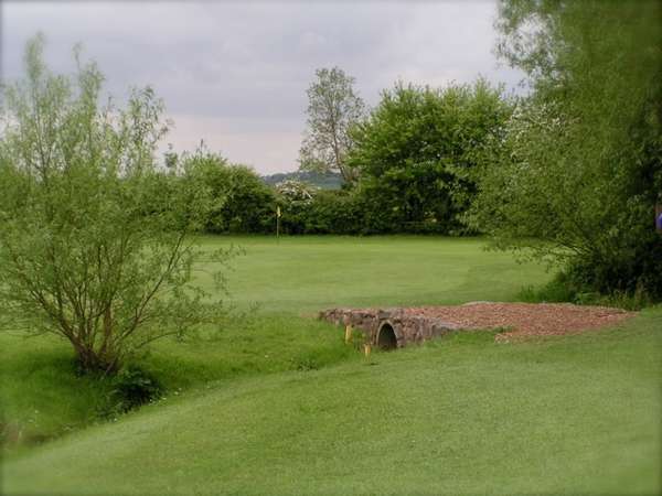 Canons Court Golf Club