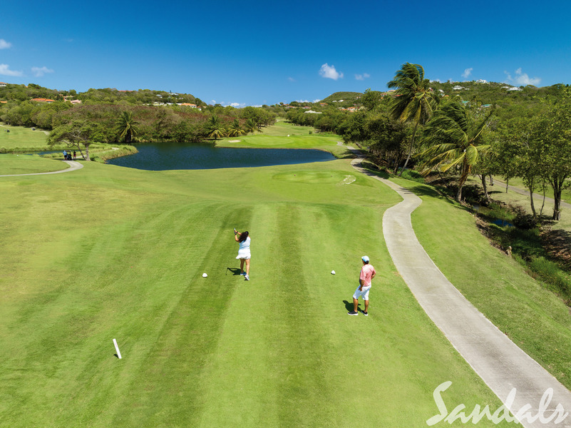 Cap golf course shop