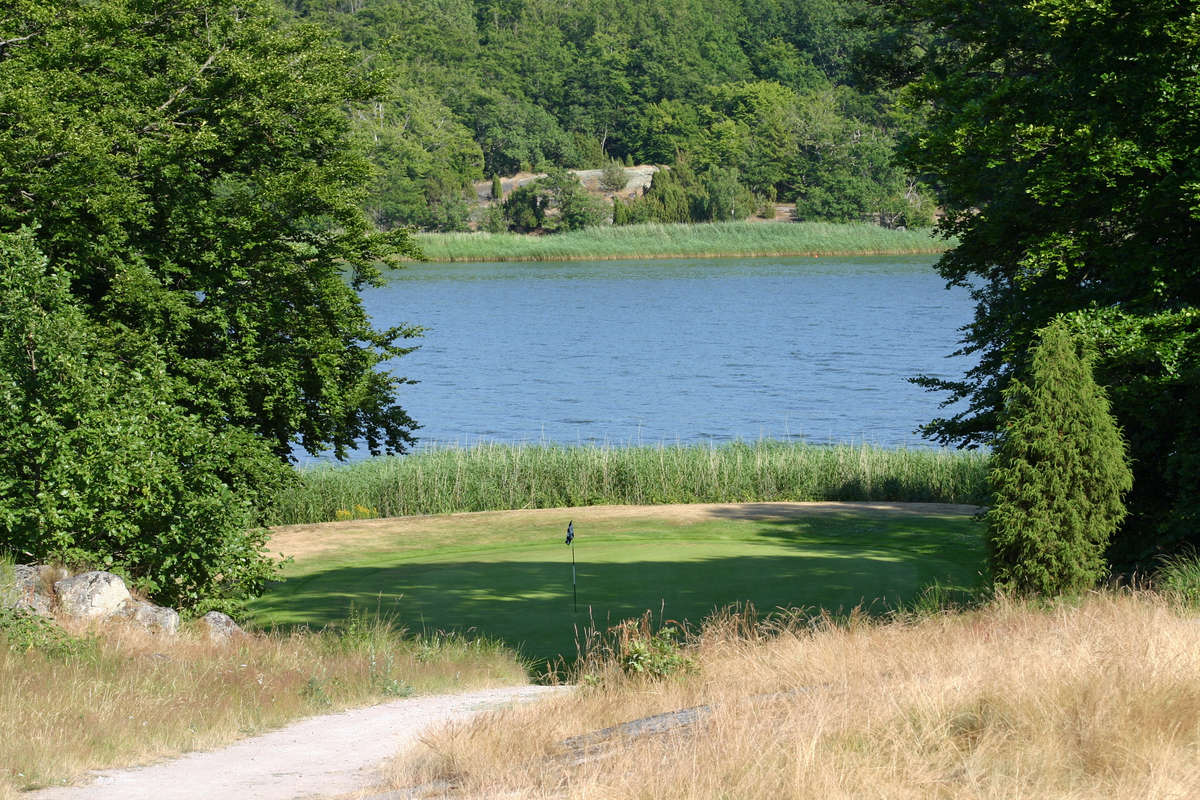 Loch 15
