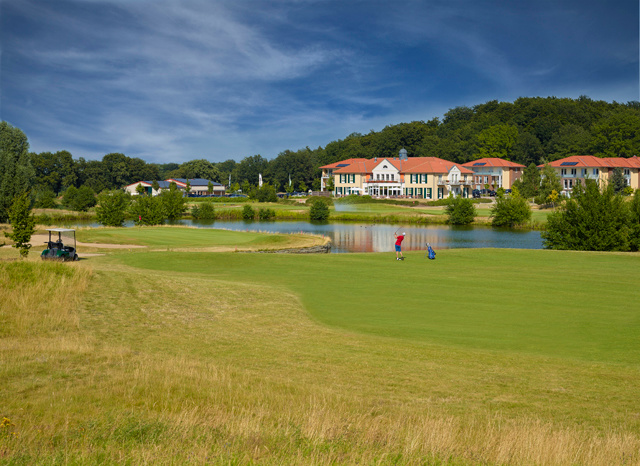 Hole 16: The island green