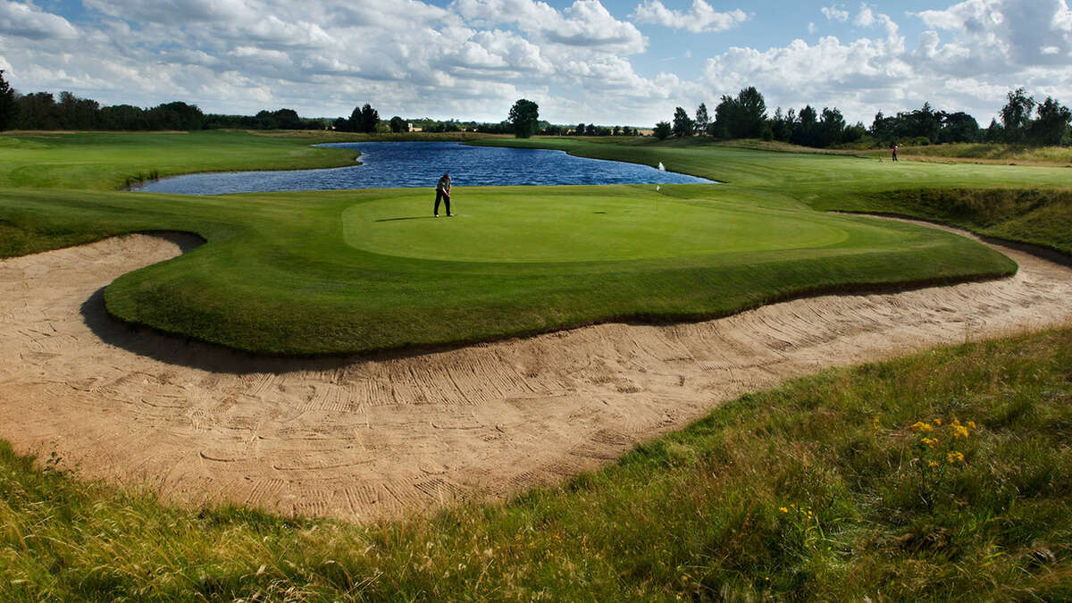 Castle Royle Golf & Country Club