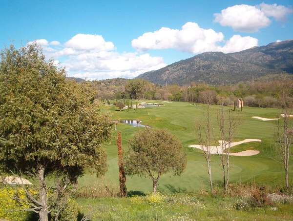 Club de Golf Navaluenga