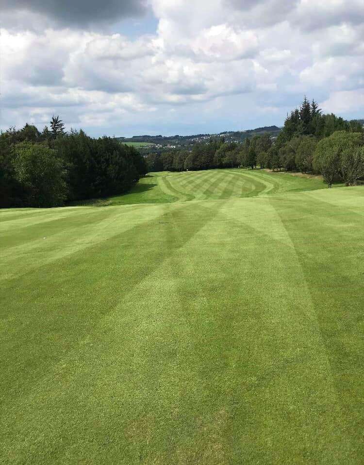 Cochrane Castle Golf Club - Hole 8