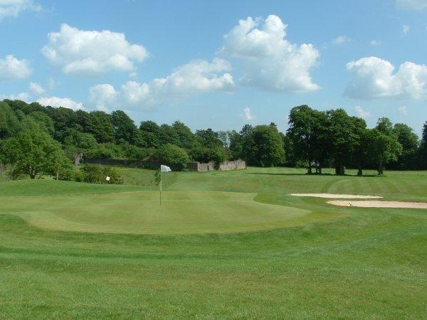 Coed-y-Mwstwr Golf Club