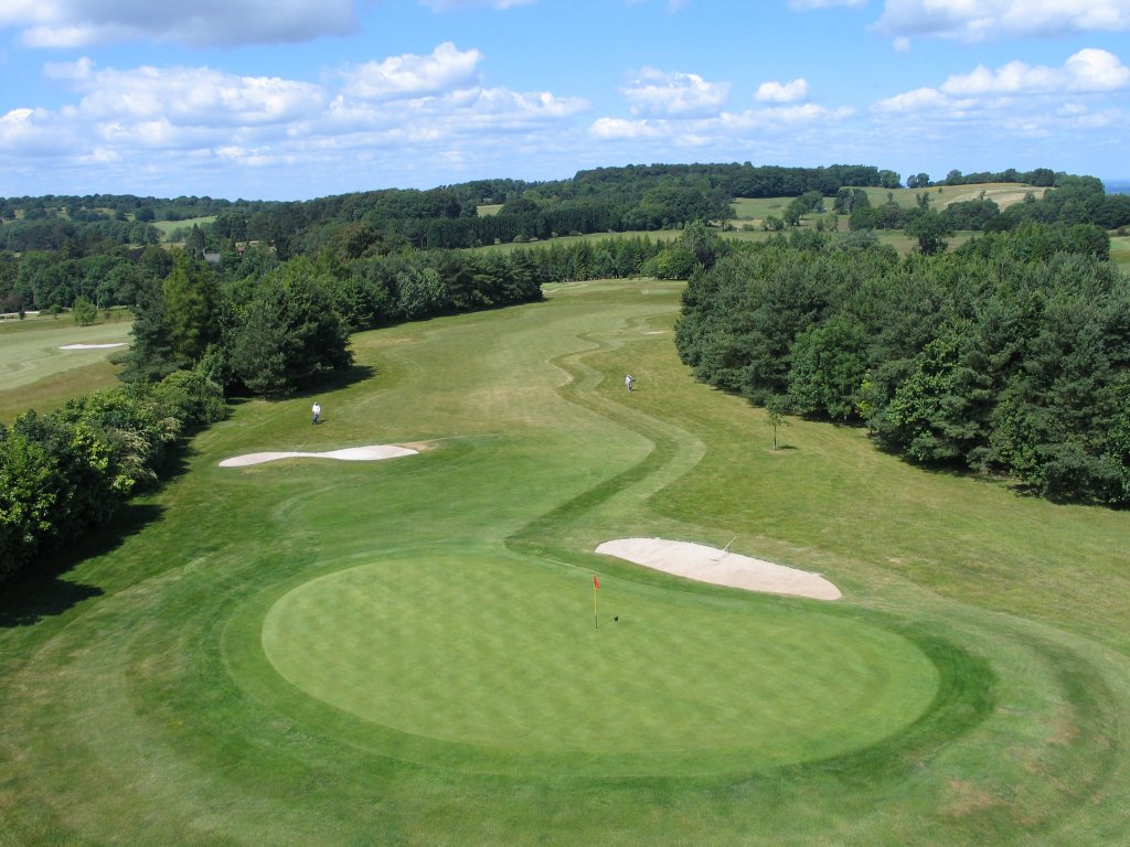 Cotswold Hills Golf Club