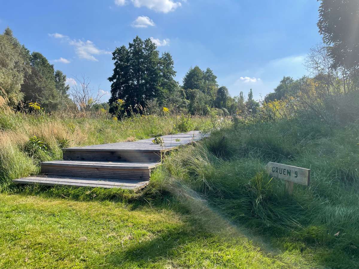 Dock to Green 9