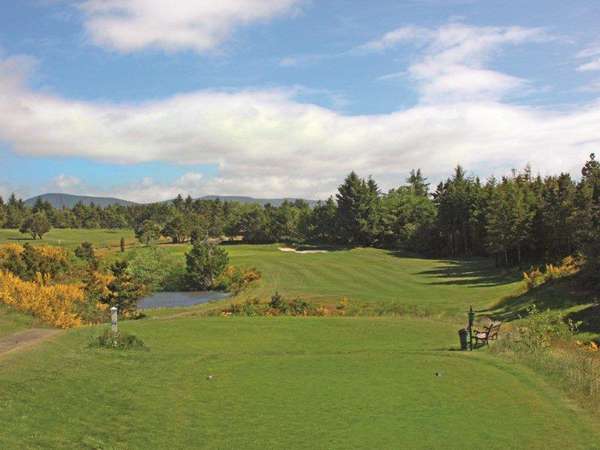 Crestview Golf Club
