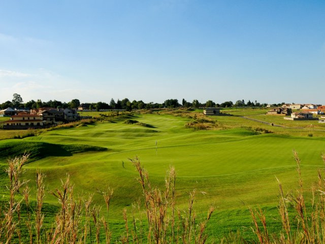 Ebotse Golf and Country Estate