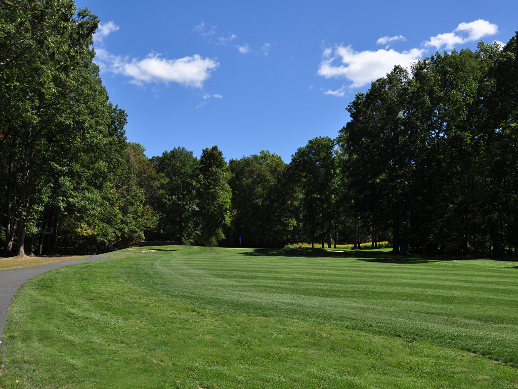 Flanders Valley Golf Course - Blue Nine