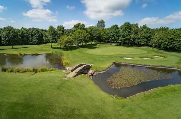 Forest Hills Golf Club (Gloucestershire)