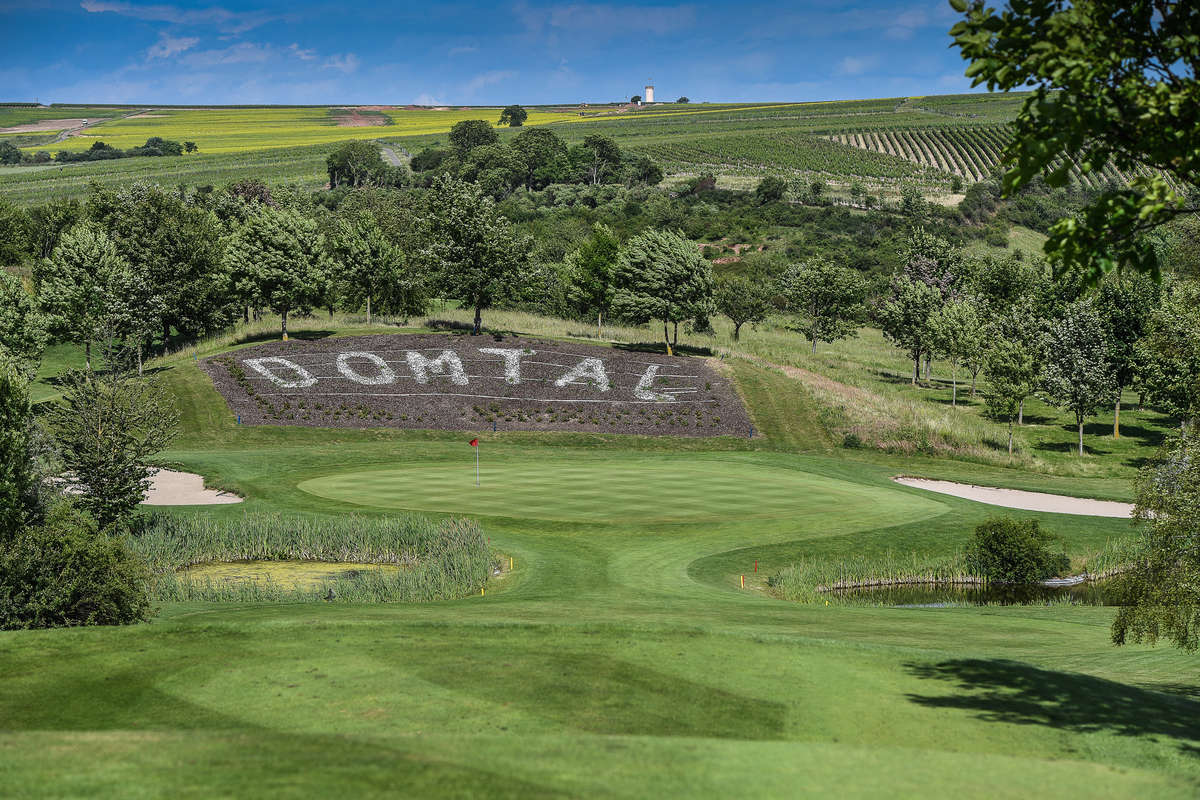 Signature Hole 16