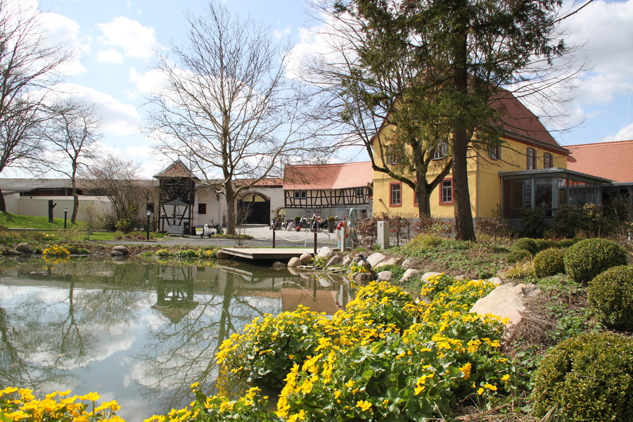 Hof Hausen vor der Sonne e.V., Hofheim