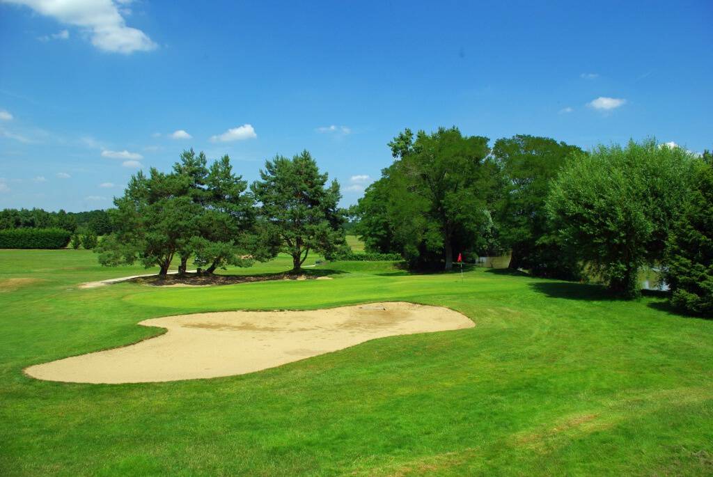 Golf de Marcilly, Marcilly-en-Villette, France - Albrecht Golf Guide