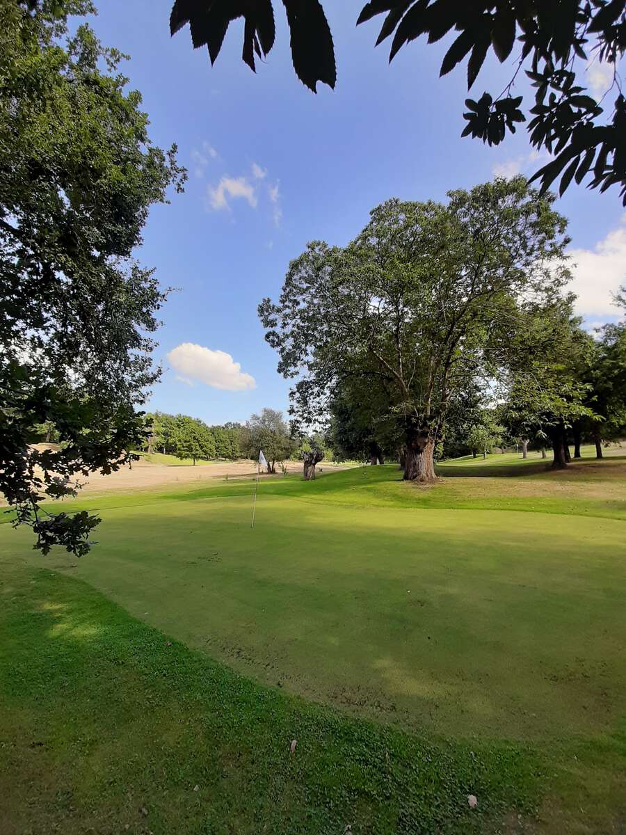 Golf El Pilar - Sarria