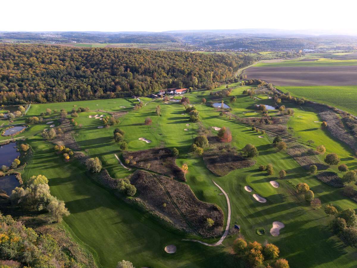Luftaufnahme Golfplatz