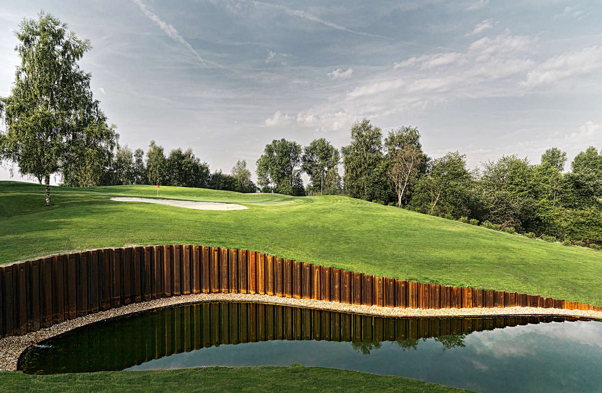 Signature Hole Bahn 13