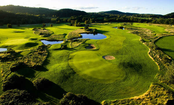 Hofgårds Golfklubb