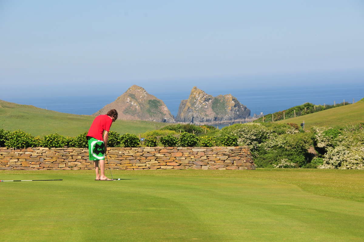 Holywell Bay Golf Park